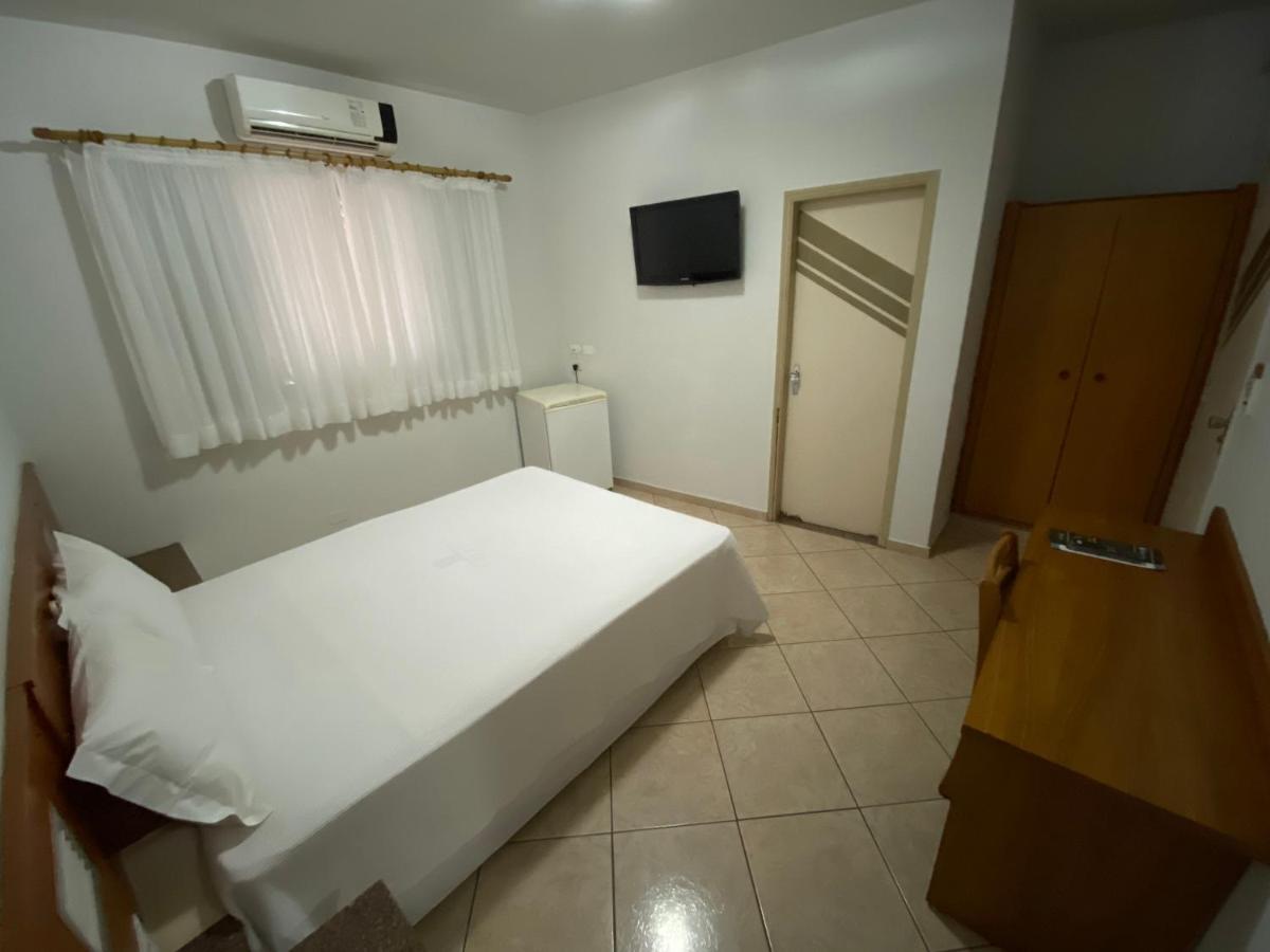 Onix Hotel Assis Eksteriør billede